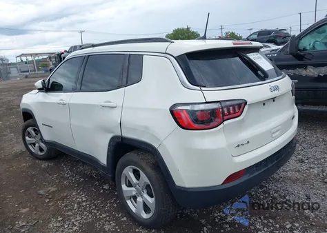 2019 Jeep Compass Latitude 4X4 из США, поврежденный, VIN 3C4NJDBB6KT847782